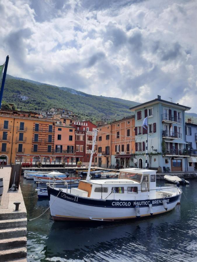 Appartamento Anna Brenzone sul Garda Exterior photo